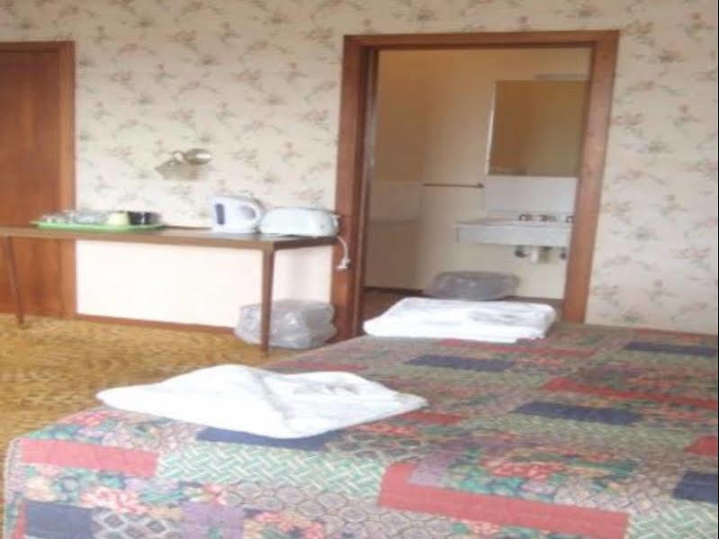 Somerset Hotel Экстерьер фото